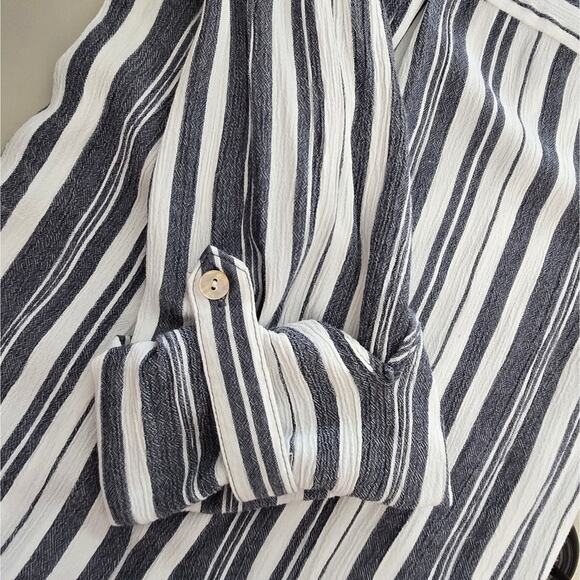 JANE & DELANCY Striped Grey & White Collared Button Down Long Sleeve Size 1X - Picture 5 of 10